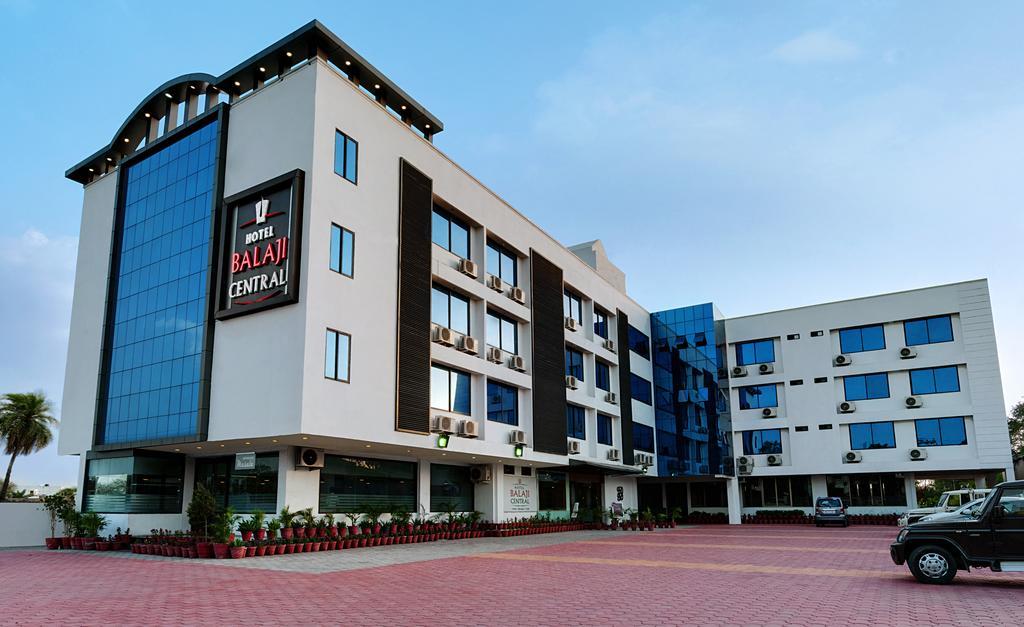 Hotel Balaji Central Ratlām Exteriér fotografie