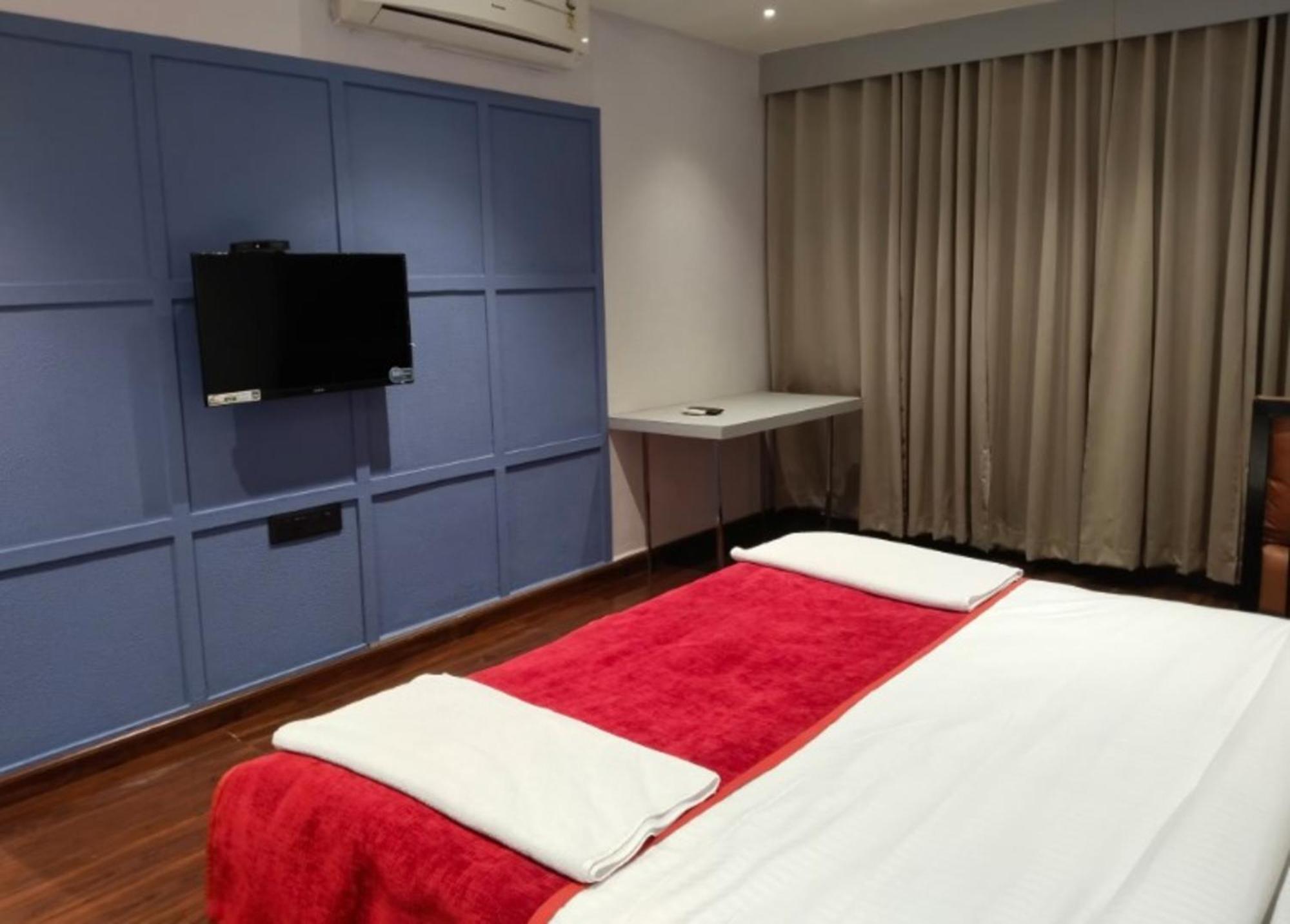 Hotel Balaji Central Ratlām Exteriér fotografie