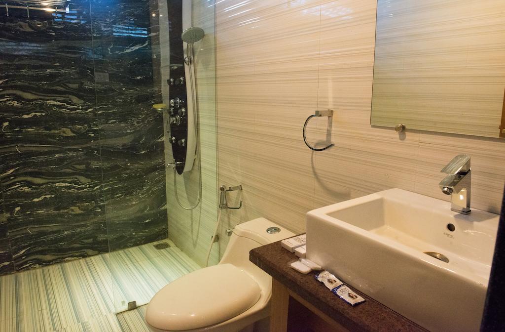 Hotel Balaji Central Ratlām Pokoj fotografie