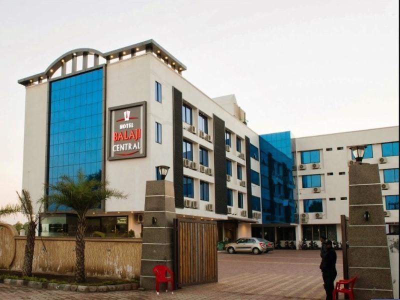 Hotel Balaji Central Ratlām Exteriér fotografie
