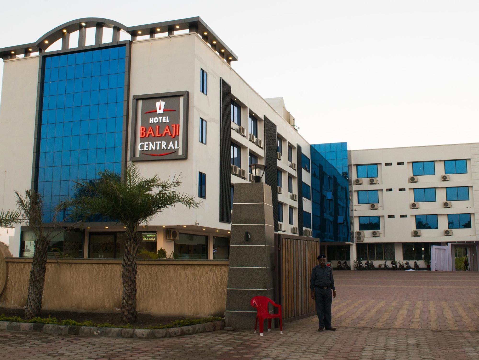 Hotel Balaji Central Ratlām Exteriér fotografie